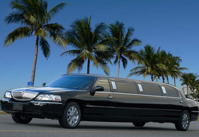 Stretch Limo - Lincoln Town Car