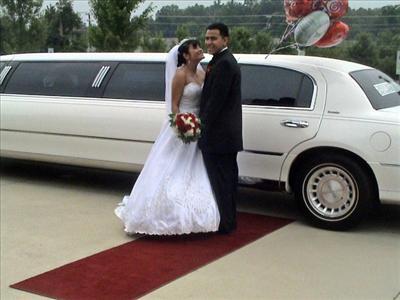 Stretch Limo - Lincoln Town Car