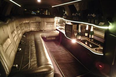Stretch Limo - Lincoln Town Car