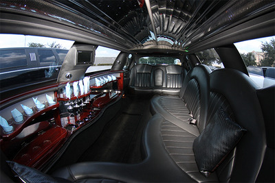 Stretch Limo - Lincoln Town Car