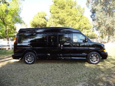 Van - Executive Van 