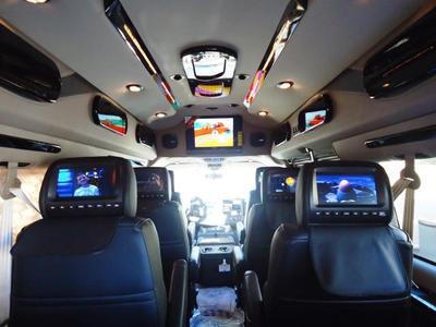 Van - Executive Van 