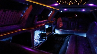 Stretch Limo - Lincoln Town Car