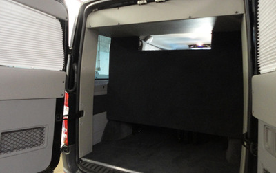 Van - Mercedes Benz Sprinter