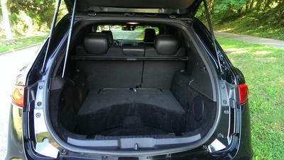 Sedan - Lincoln MKT