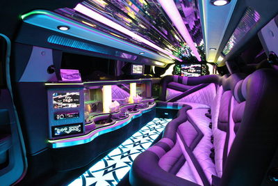 Stretch Limo - Chrysler 300