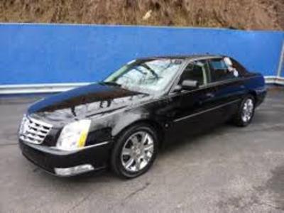 Sedan - Cadillac DTS
