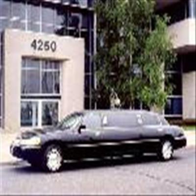 Stretch Limo - Lincoln Town Car