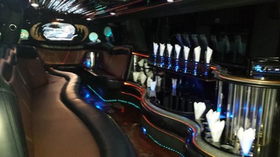 Stretch SUV - Cadillac Escalade
