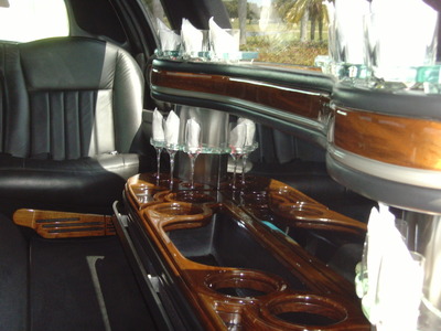 Stretch Limo - Lincoln Town Car