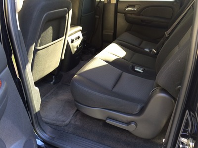 SUV - Chevrolet Suburban