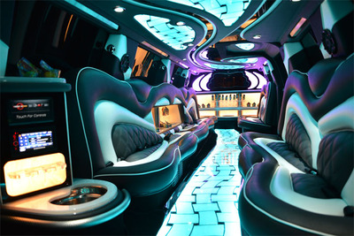 Stretch SUV - Cadillac Escalade