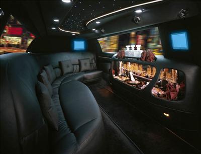 Stretch Limo - Lincoln Town Car
