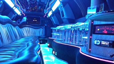 Stretch Limo - Lincoln Town Car