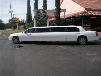 Stretch Limo - Lincoln Town Car