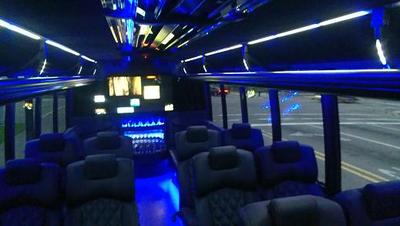 Mini-Bus - Limo / Party Style 