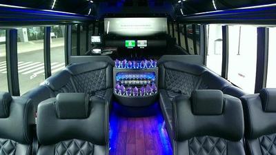 Mini-Bus - Limo / Party Style 