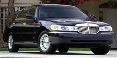 Sedan - Lincoln Town Car
