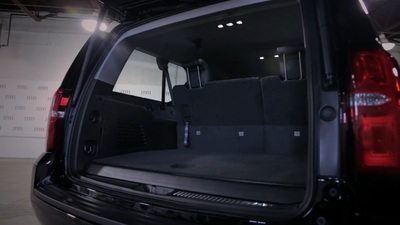 SUV - Chevrolet Suburban