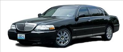 Sedan - Lincoln Town Car
