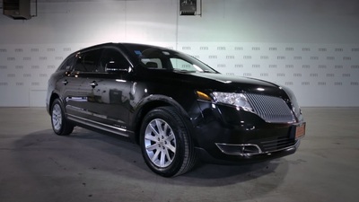 Sedan - Lincoln MKT