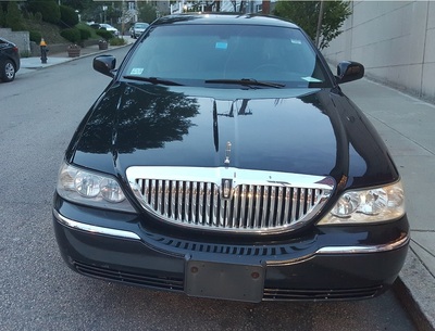 SUV - Chevrolet Suburban