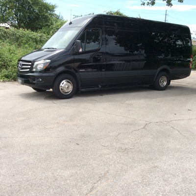 Van - Mercedes Benz Sprinter