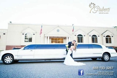 Stretch Limo - Lincoln Town Car