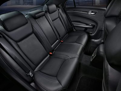 Sedan - Chrysler 300