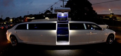 Stretch Limo - Chrysler 300