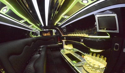Stretch Limo - Chrysler 300