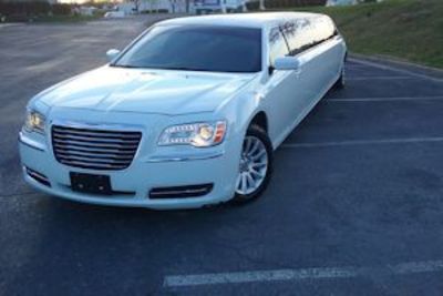 Stretch Limo - Chrysler 300