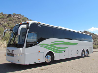MotorCoach - Deluxe Motor Coach 