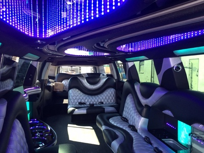 Stretch SUV - Cadillac Escalade