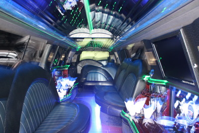 Stretch SUV - Cadillac Escalade