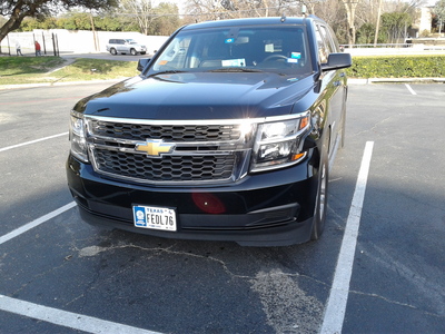 SUV - Chevrolet Suburban