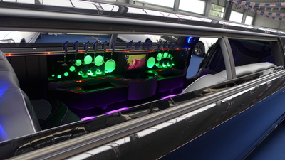 Stretch Limo - Dodge Charger