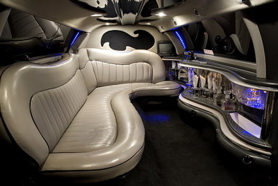 Stretch Limo - Lincoln Town Car