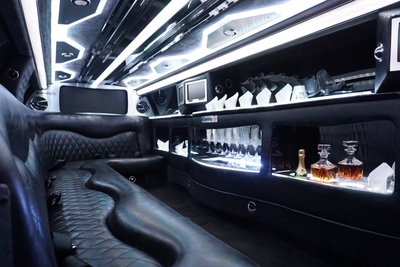 Stretch Limo - Chrysler 300