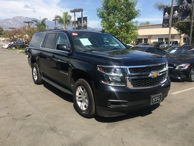 SUV - Chevrolet Suburban