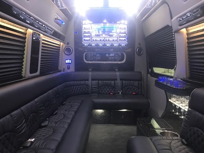 Executive Van - Mercedes Benz Sprinter