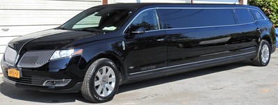 Stretch Limo - Lincoln MKT