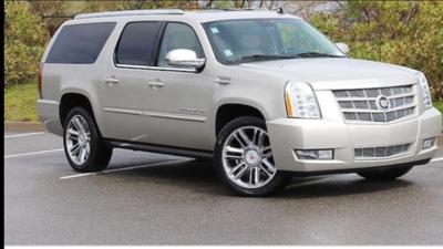 SUV - Cadillac Escalade ESV