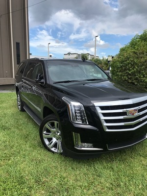 SUV - Cadillac Escalade ESV