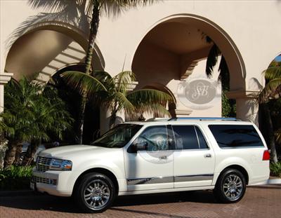SUV - Lincoln Navigator L