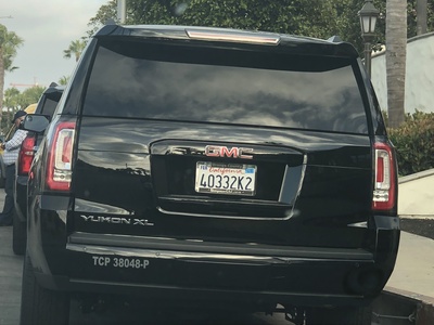 SUV - GMC Yukon XL