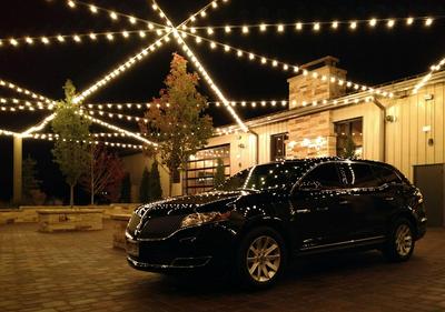 Sedan - Lincoln MKT