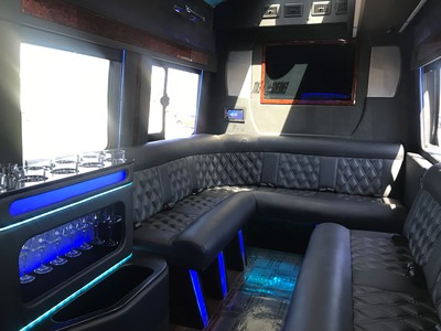Executive Van - Mercedes Benz Sprinter