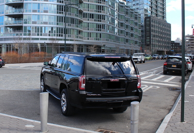 SUV - GMC Yukon XL
