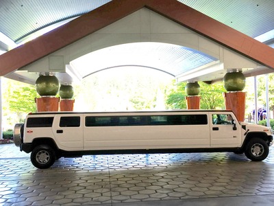 Stretch SUV - Hummer H2